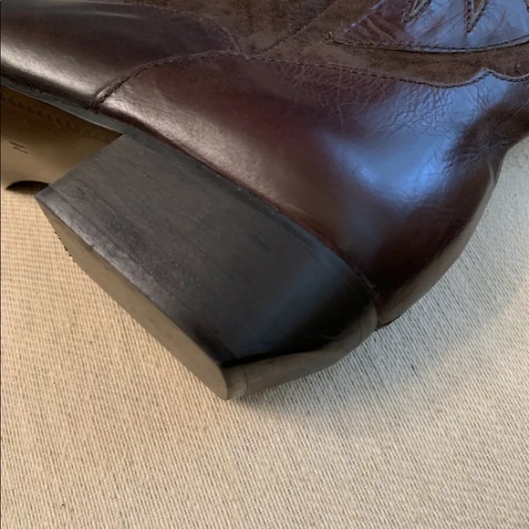 Vaneli Chocolate Brown Suede And Leather Boots (7)🐴 - Picture 5 of 7